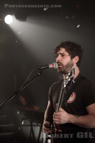 FOALS - 2012-12-13 - PARIS - La Maroquinerie - Yannis Philippakis